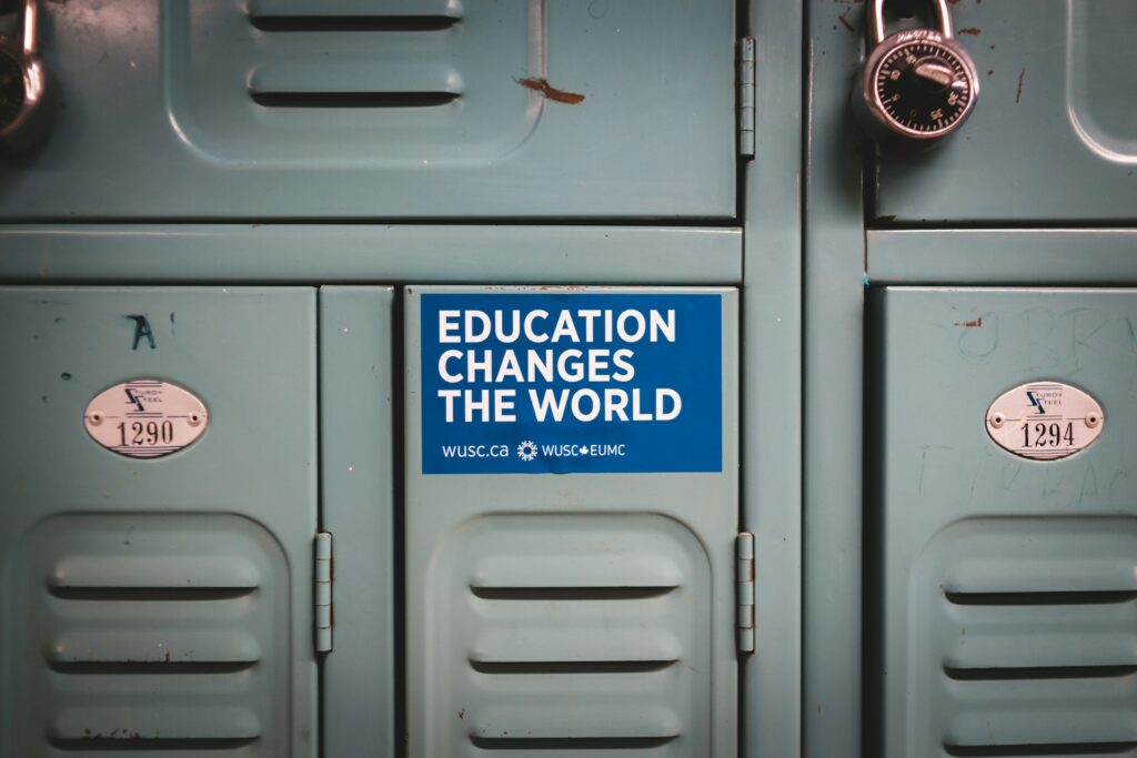 The Effect of Inflation in Tuition Fees on Education Choices Throughout the World The Increase in Costs and the Consequences on a Global Scale