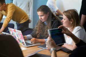 Adaptive Learning Platforms: Customized Education at the University Level